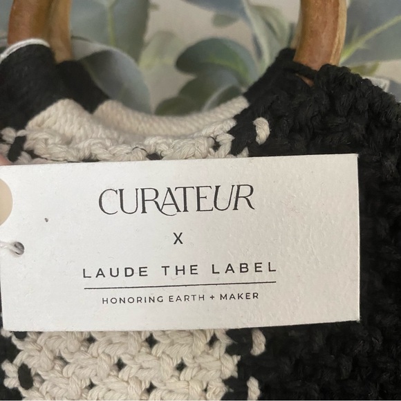 LAUDE THE LABEL Gabby Mini Macrame Bag - Picture 3 of 5